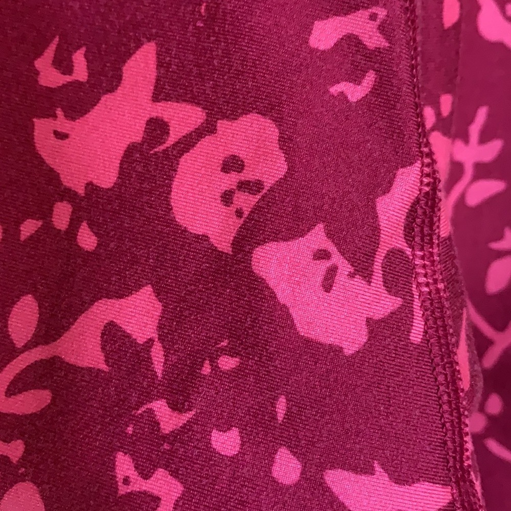 Fabletics High-Waisted Powerhold M/Short - Picture 4 of 4